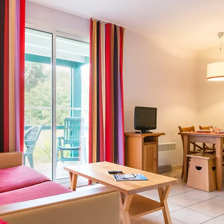 Prázdninový areál Village Pierre & 3*