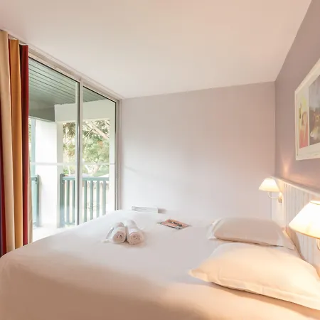 Village Pierre & 3* Moliets-et-Maa