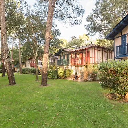 Village Pierre & Holiday park 3*