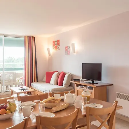 Holiday park Village Pierre & 3*