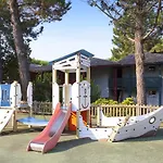 Üdülőpark Village Pierre & 3*