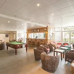 Village Pierre & 3*