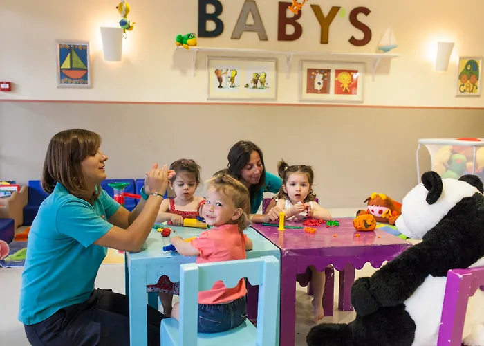 Tatil parkı Village Pierre & 3*