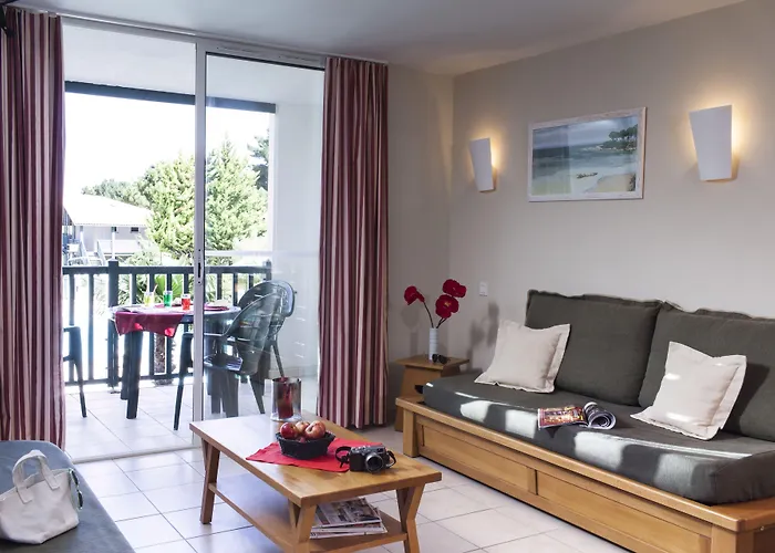 Village Pierre & Tatil parkı 3*